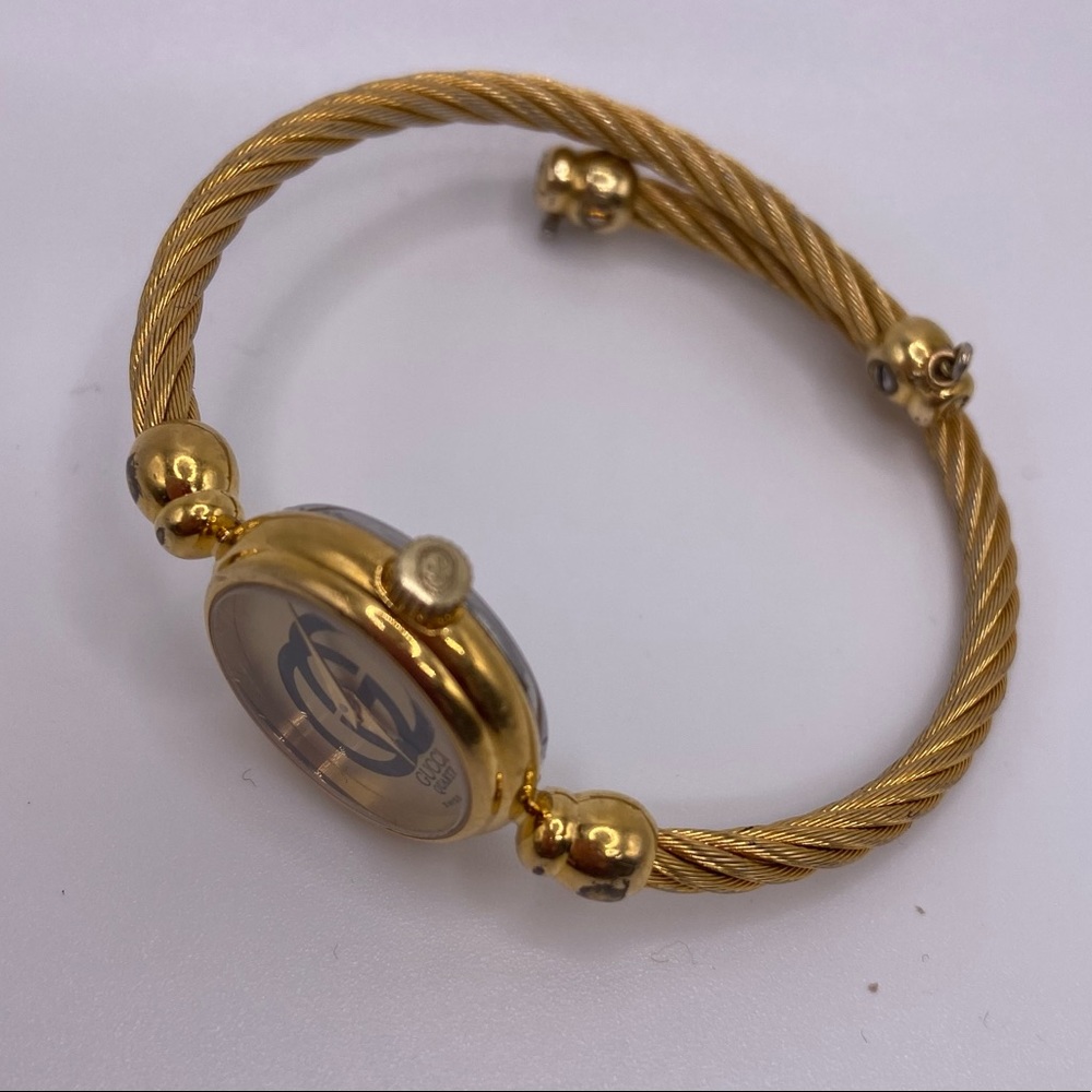 Gucci Bangle Watch 2047L Quartz Watch - Picture 12 of 12